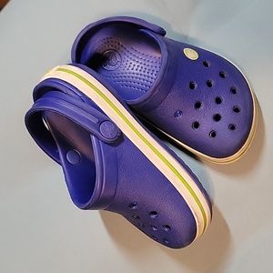 CROCS KIDS SIZE 6/7